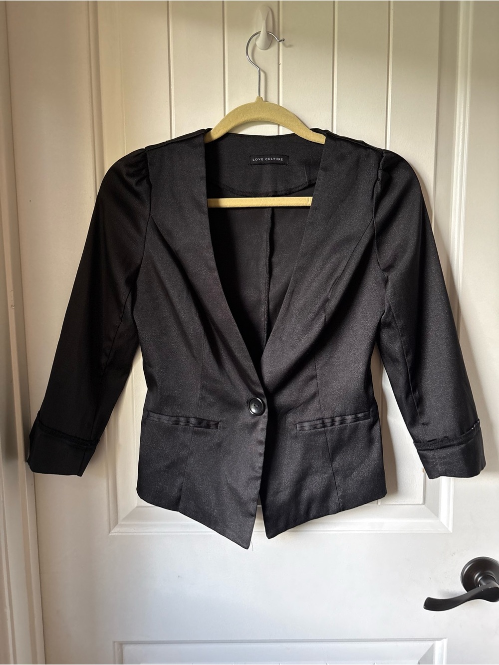 Love Culture Black Single-Button Tailored Blazer